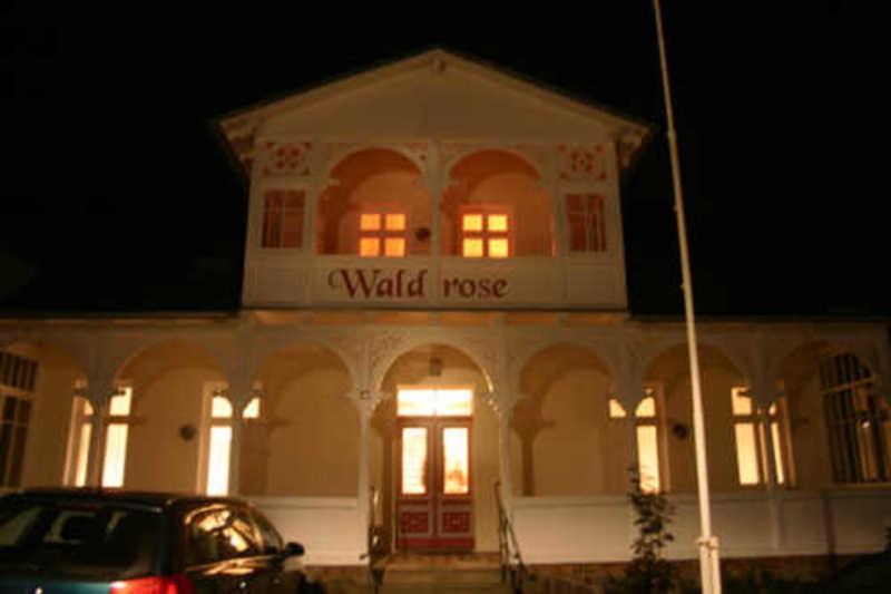 Pension Waldrose Sellin  Exterior photo