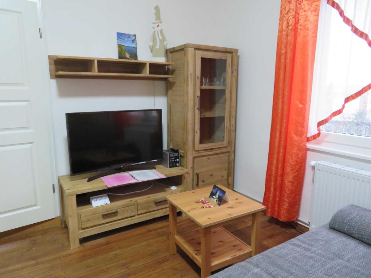 Pension Waldrose Sellin  Room photo