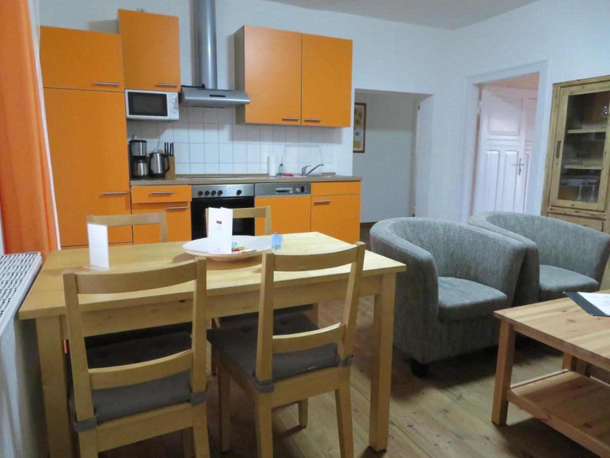 Pension Waldrose Sellin  Room photo